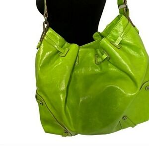 JESSICA SIMPSON GREEN VEGAN LEATHER TOTE